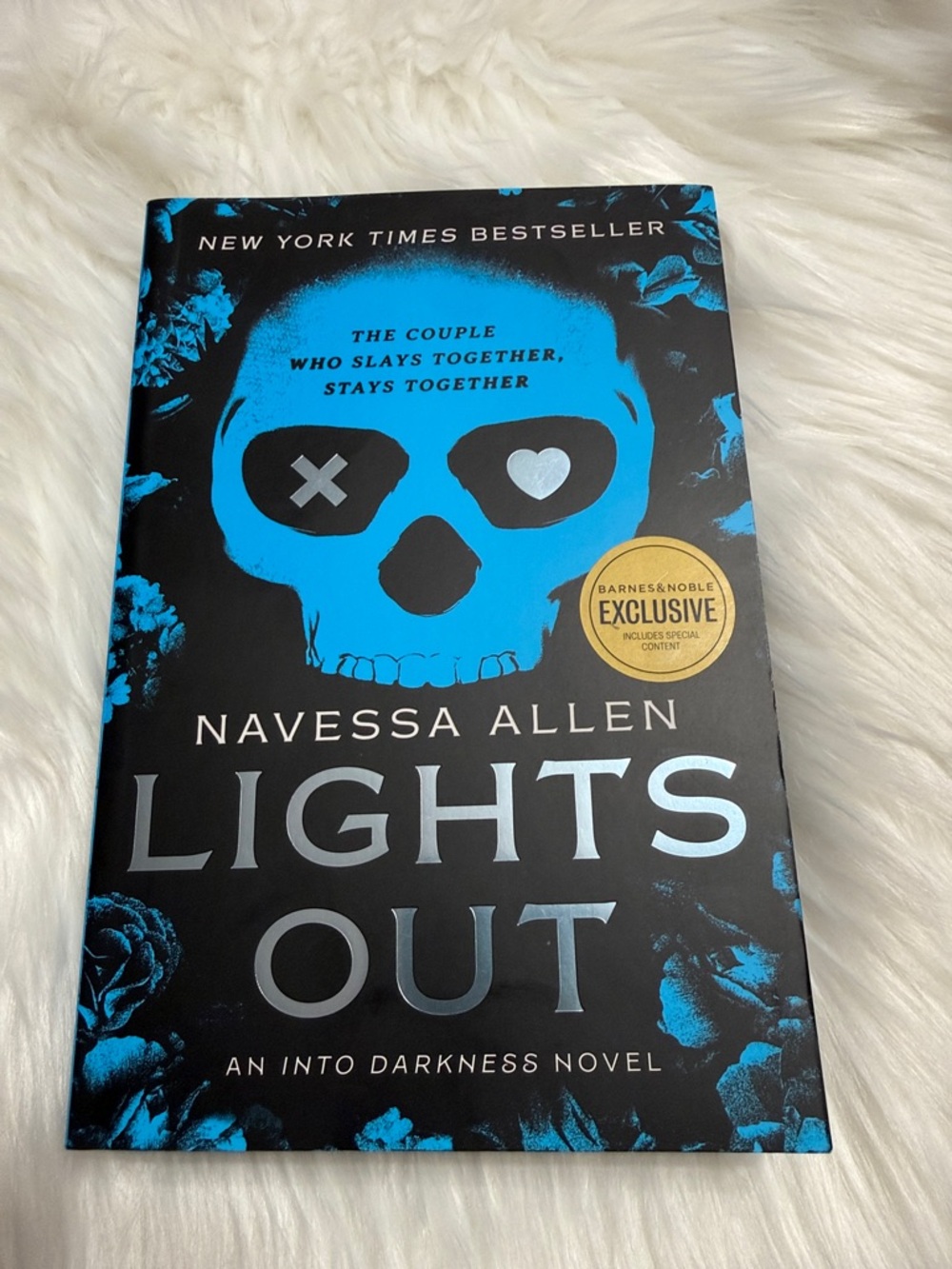 Barnes and Noble Exclusive Edition of Lights out by Navessa Allen